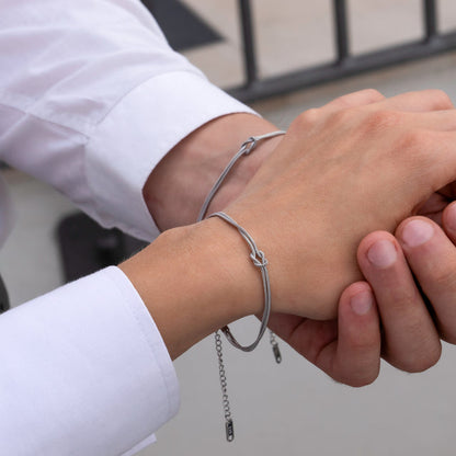 Nœud d'amour - Paire de bracelets
