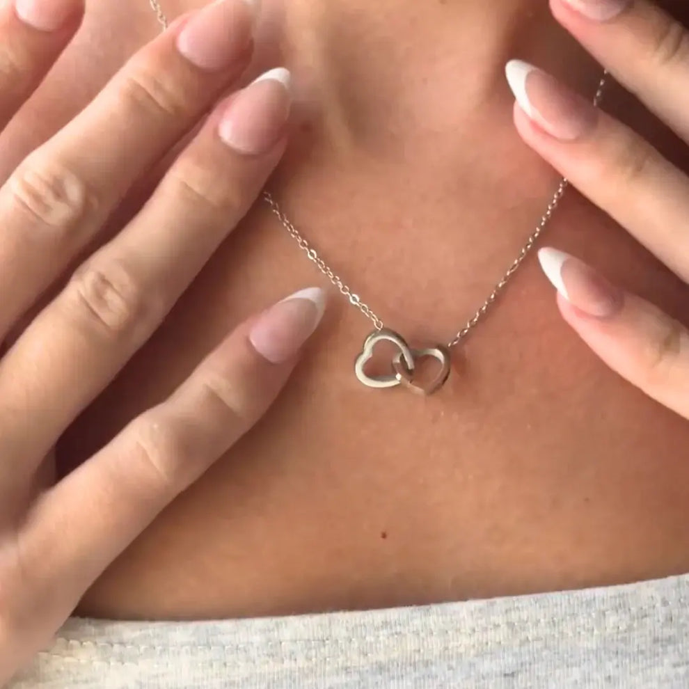 Ours Saint Valentin avec rose éternelle et collier gravé