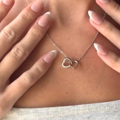 Ours Saint Valentin avec rose éternelle et collier gravé